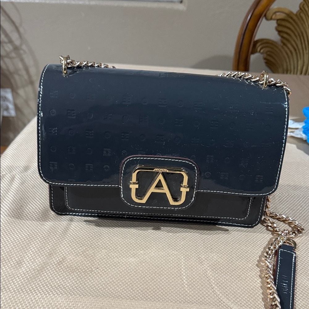 Elegant Grey Arcadia Women's Purse